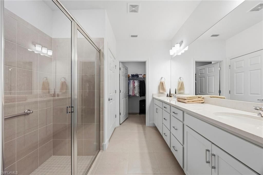 5689 Mayflower Way , Unit 1003, Ave Maria, FL 34142 Photo