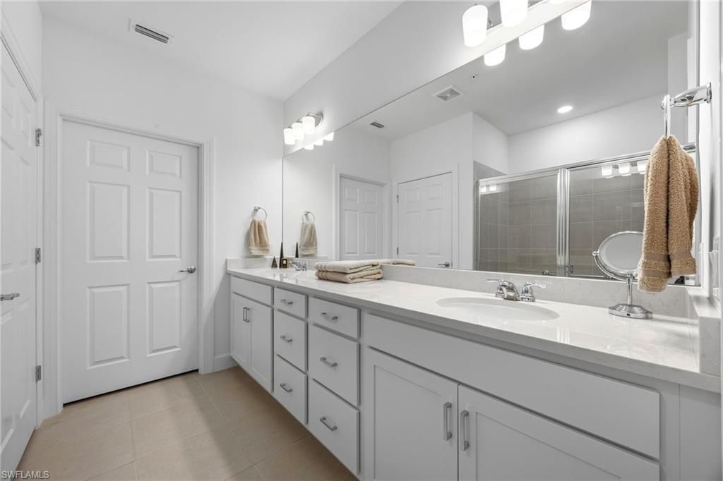 5689 Mayflower Way , Unit 1003, Ave Maria, FL 34142 Photo
