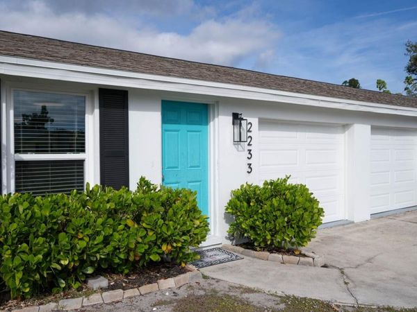 2233 MICHELE DRIVE, SARASOTA, FL 34231