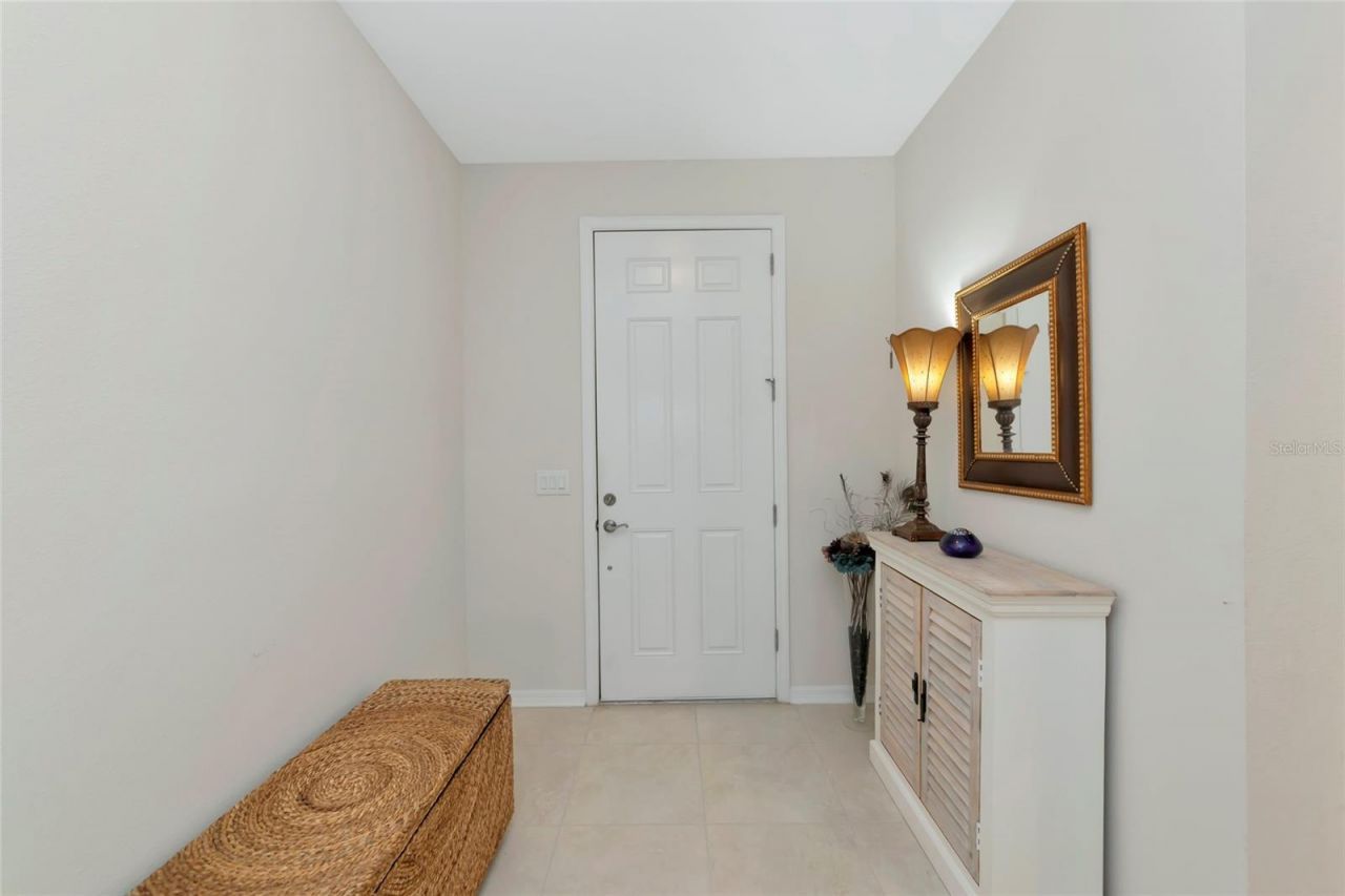 5587 Foxtail Palm Lane, Sarasota, FL 34233 Photo
