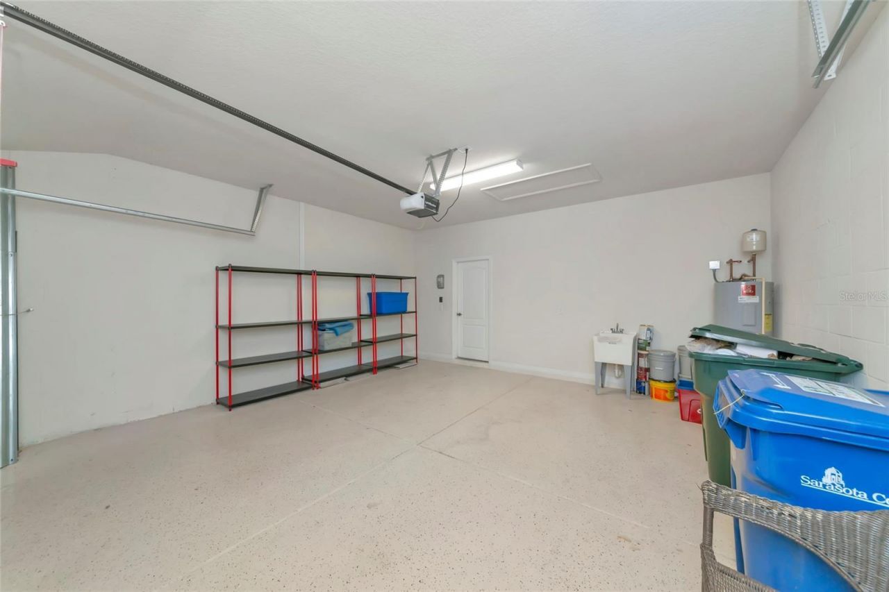5587 Foxtail Palm Lane, Sarasota, FL 34233 Photo