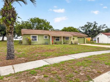 8429 JACQUELINE COURT , ZEPHYRHILLS, FL 33541