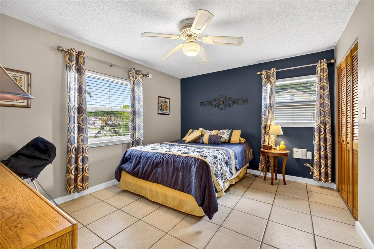 8429 Jacqueline Court , Zephyrhills, FL 33541 Photo