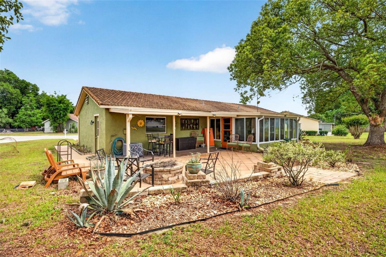 8429 Jacqueline Court , Zephyrhills, FL 33541 Photo