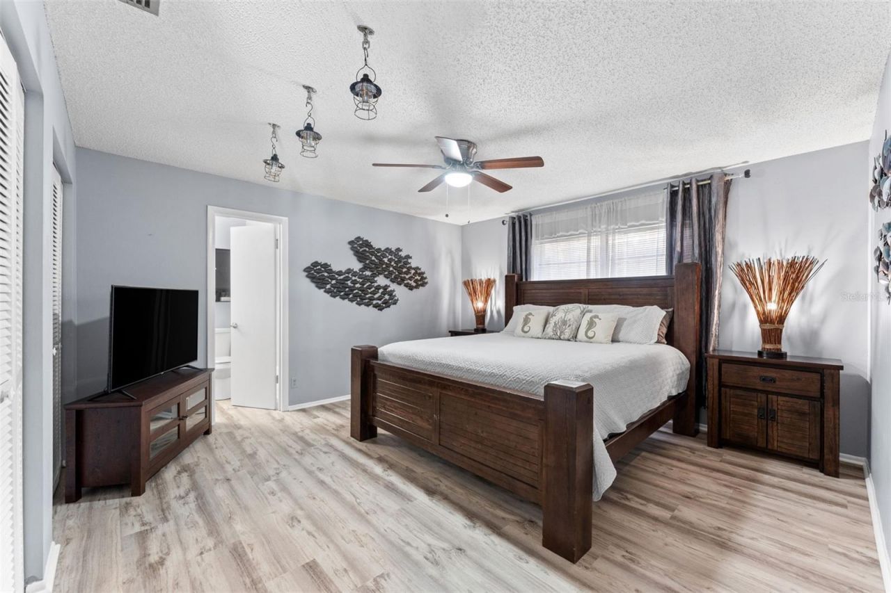 29 Pelican Lane, Edgewater, FL 32141 Photo