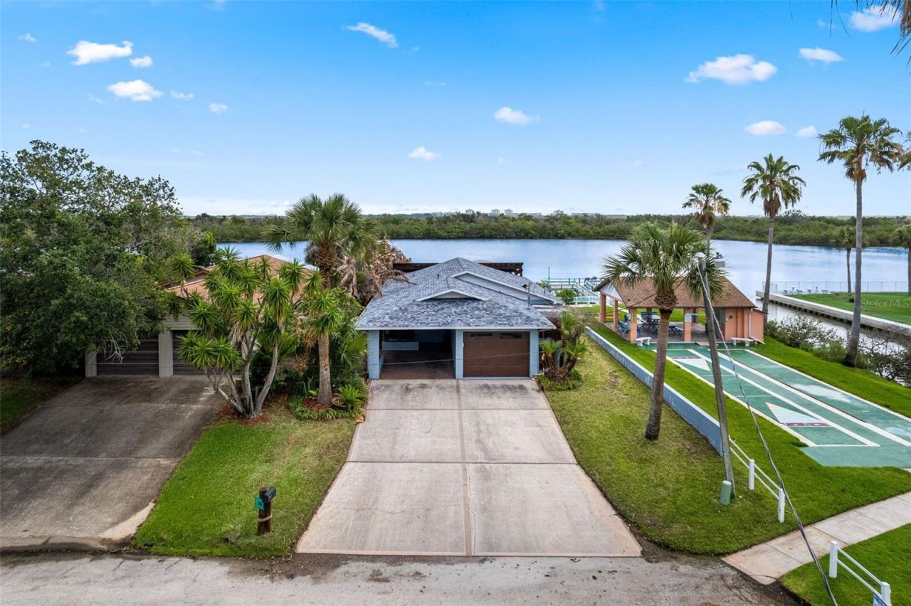 29 Pelican Lane, Edgewater, FL 32141 Photo
