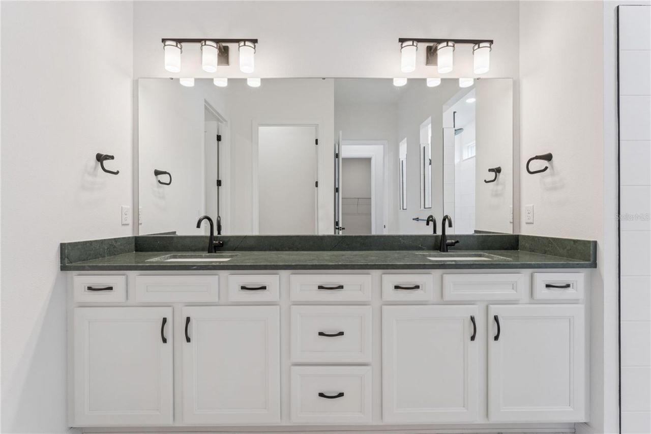 1552 Skyline Heights Circle , Minneola, FL 34715 Photo