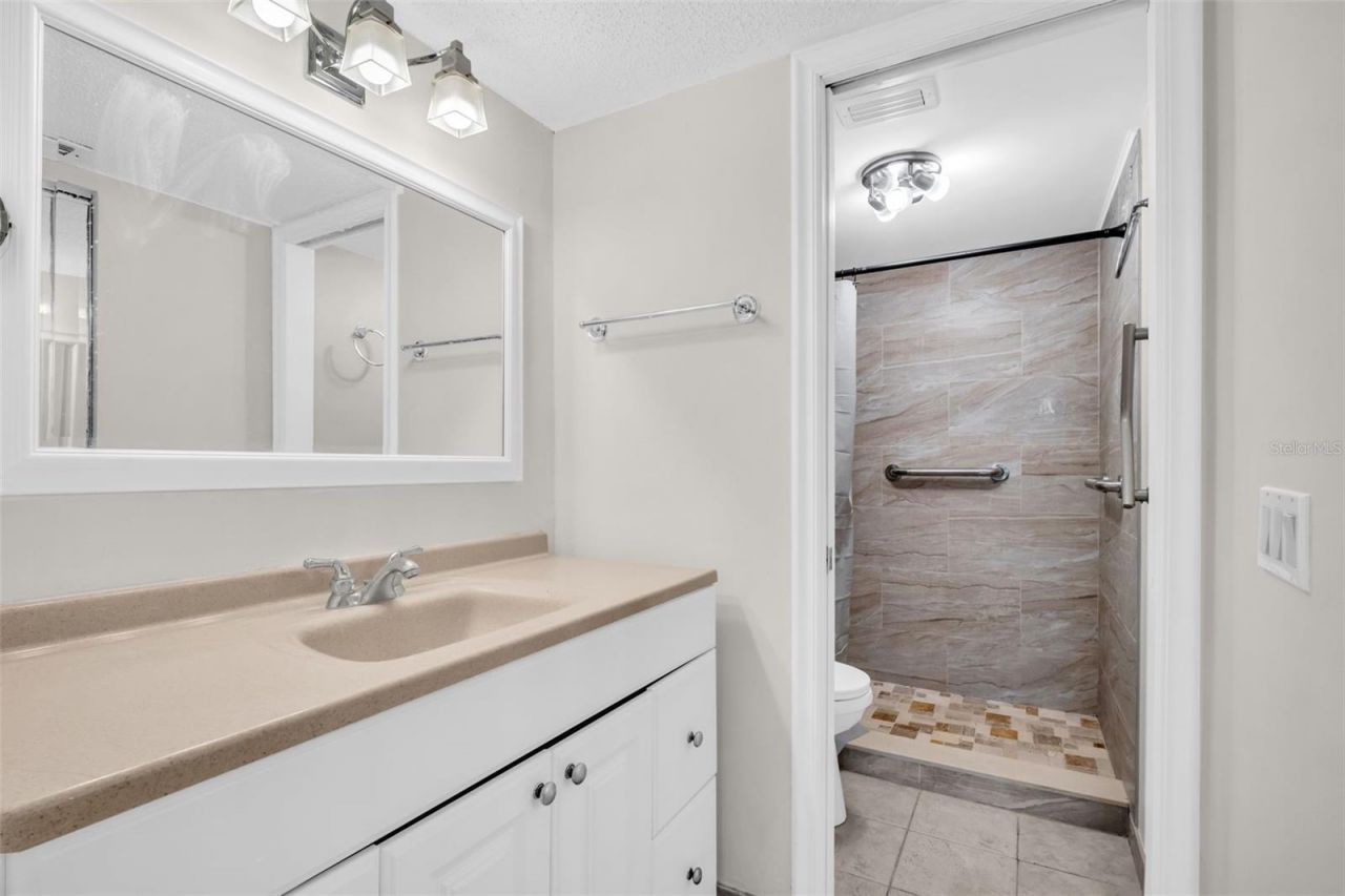 6158 Palma Del Mar So, Unit 505, Saint Petersburg, FL 33715 Photo