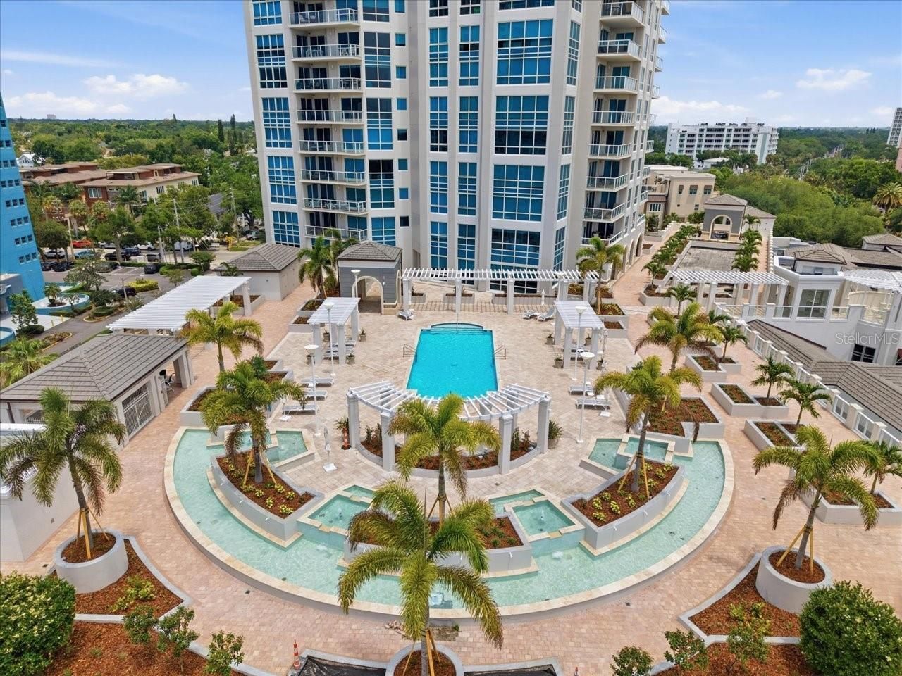 400 Beach Drive Ne, Unit 1702, Saint Petersburg, FL 33701 Photo