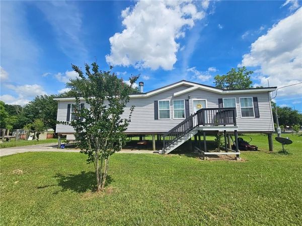 127 SOUTH Street , Port Sulphur, LA 70083