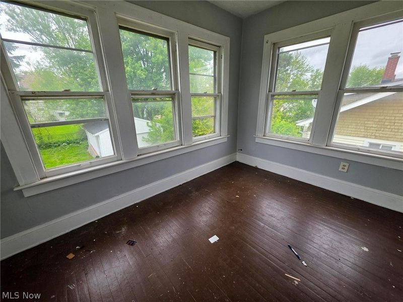 10605 Grace Avenue, Garfield Heights, OH 44125 Photo 20