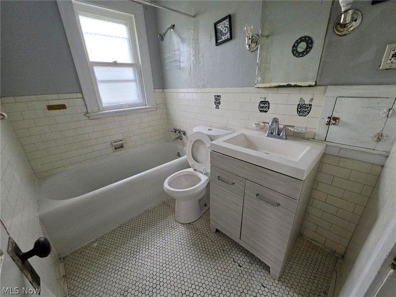 10605 Grace Avenue, Garfield Heights, OH 44125 Photo 21