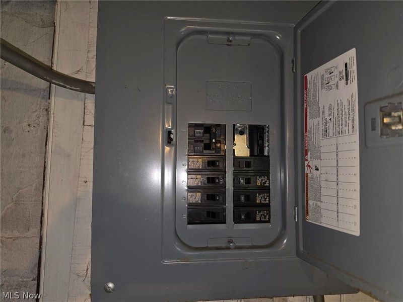 10605 Grace Avenue, Garfield Heights, OH 44125 Photo 28