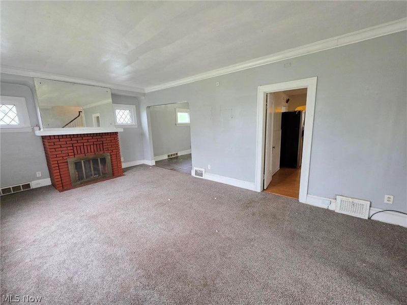 10605 Grace Avenue, Garfield Heights, OH 44125 Photo 6