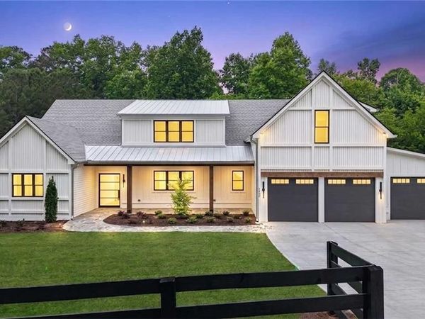 1452 Rucker Circle , Woodstock, GA 30188