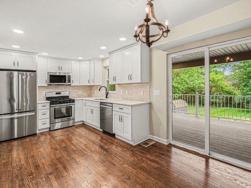 5931 N Glen Road, Green Township, OH 45248 Photo 6