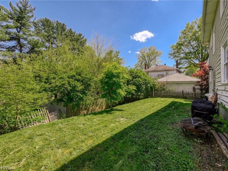 216 Lewis Place NE, Massillon, OH 44646 Photo 16
