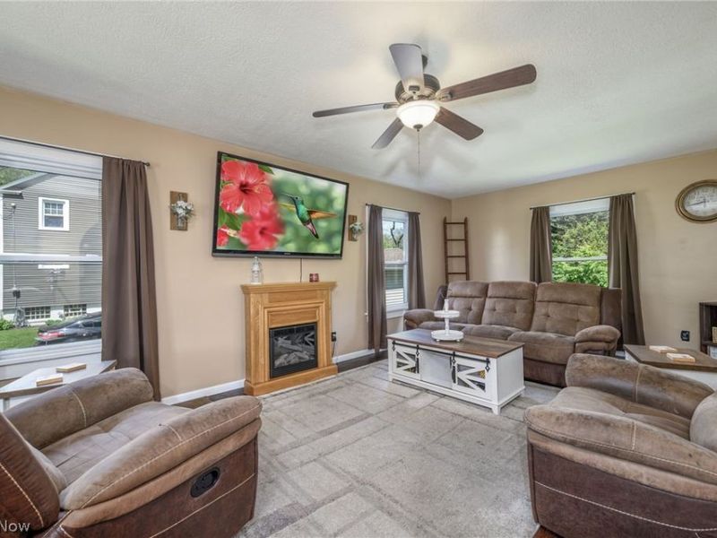 216 Lewis Place NE, Massillon, OH 44646 Photo 5