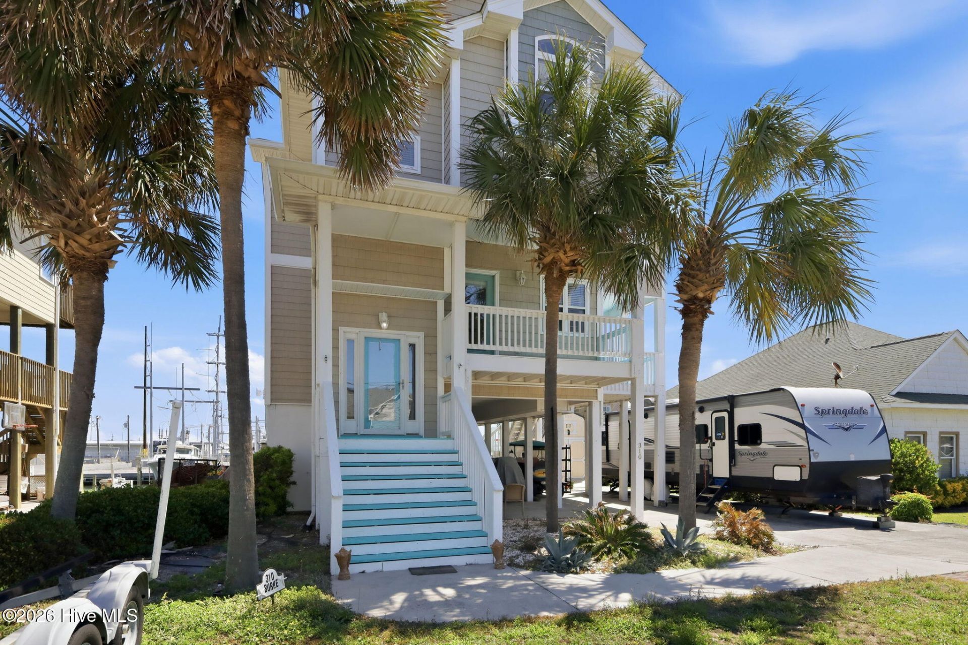 310 N Kinston Avenue, Atlantic Beach, NC 28512 Main Photo