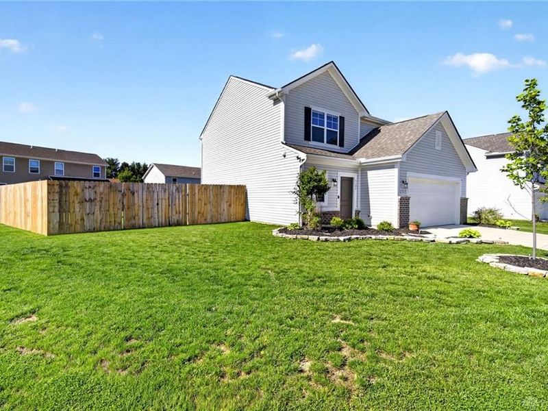 5195 Burton Drive, Springfield, OH 45503 Photo 4