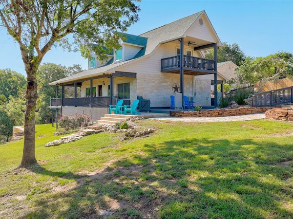 9859 Hodge Canyon DR, Salado, TX 76571