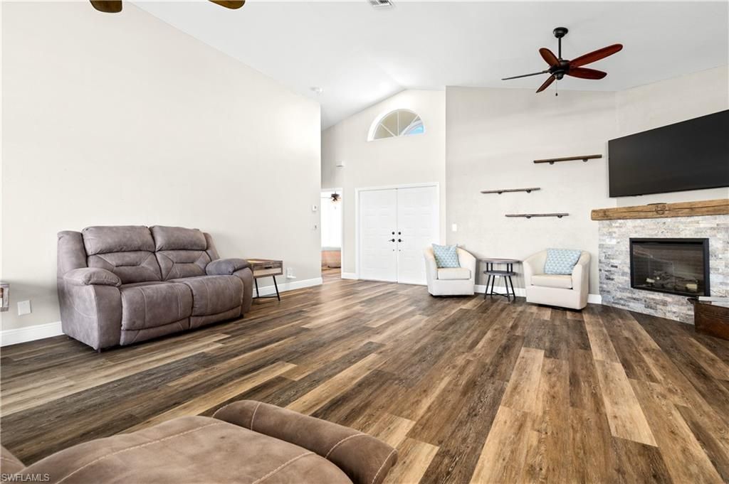 17521 Coconut Palm Ct, North Fort Myers, FL 33917 Photo