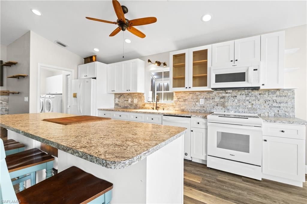 17521 Coconut Palm Ct, North Fort Myers, FL 33917 Photo