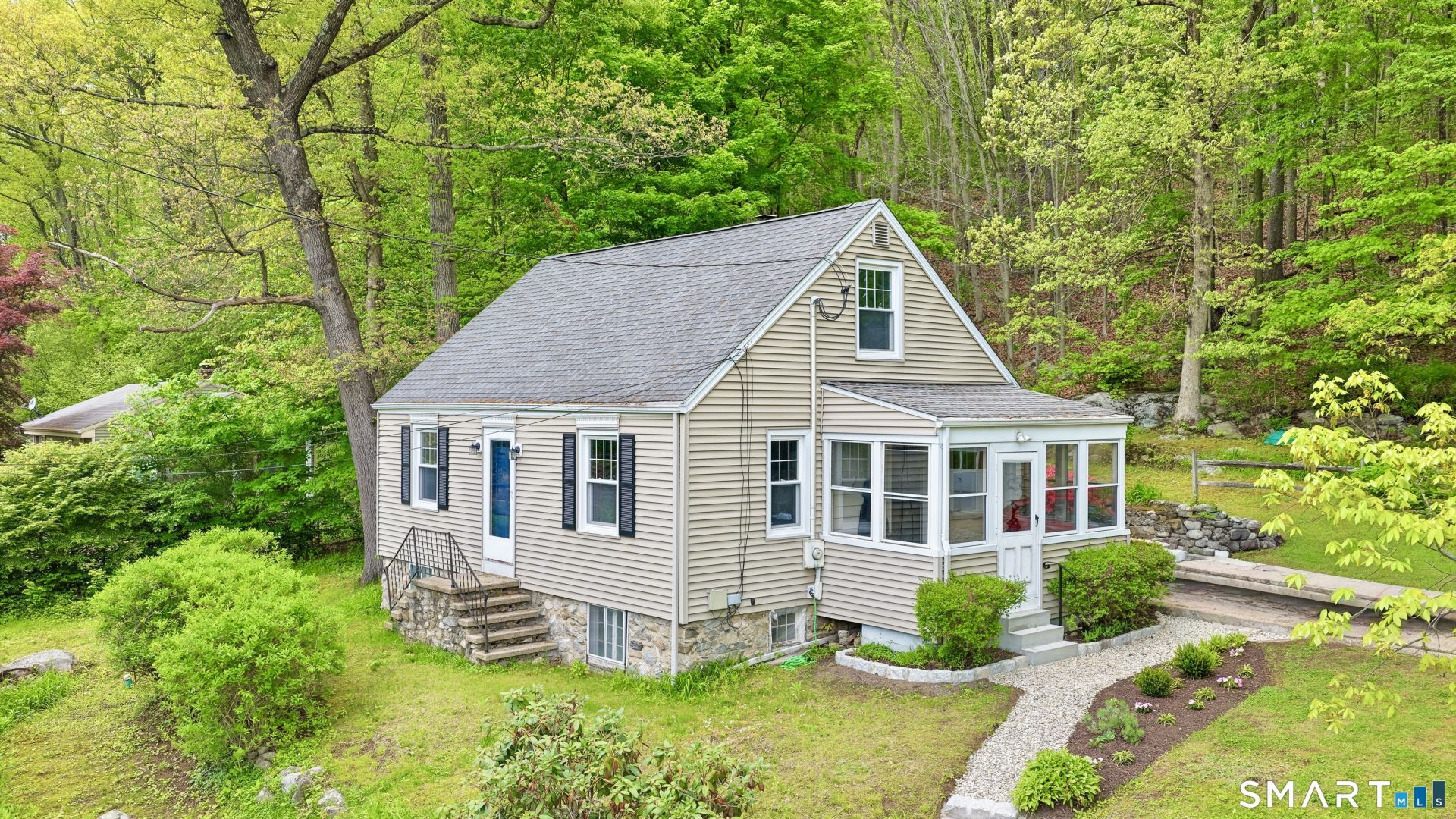 47 Jones, Naugatuck, CT 06770 Main Photo