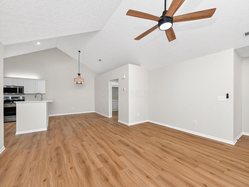 7667 Red Maple Place, Westerville, OH 43082 Photo 11