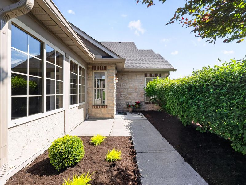 7667 Red Maple Place, Westerville, OH 43082 Photo 6