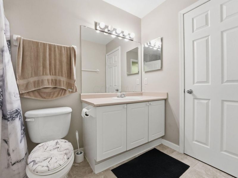 5893 Andrew John Drive, Unit 17, New Albany, OH 43054 Photo 9