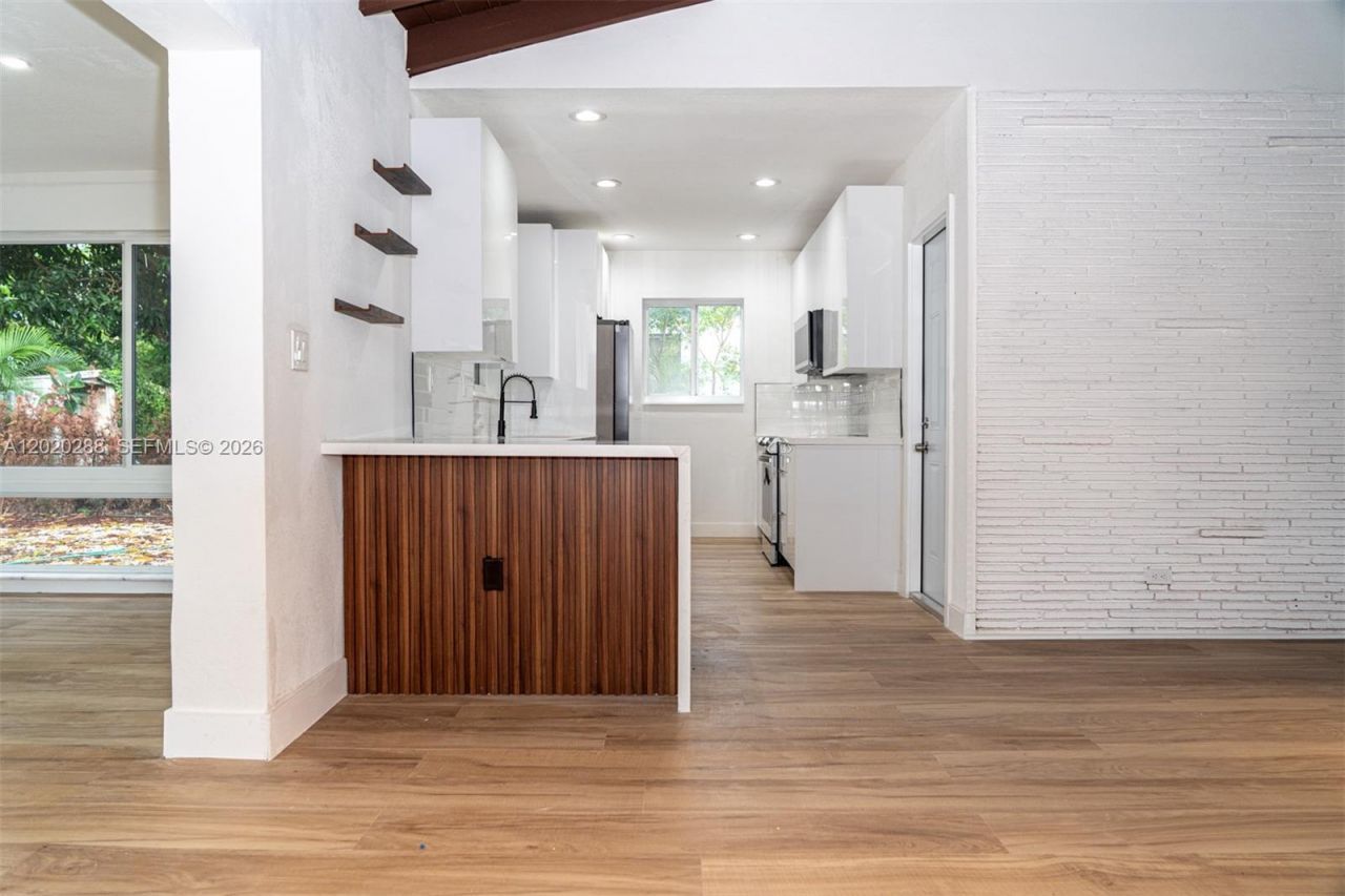 220 NW 112th Ter , Unit 1, Miami Shores, FL 33168 Photo
