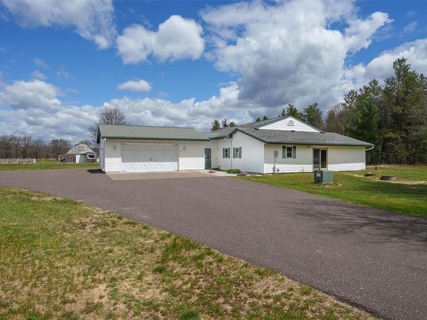 19530 County Road Gg, Augusta, WI 54722