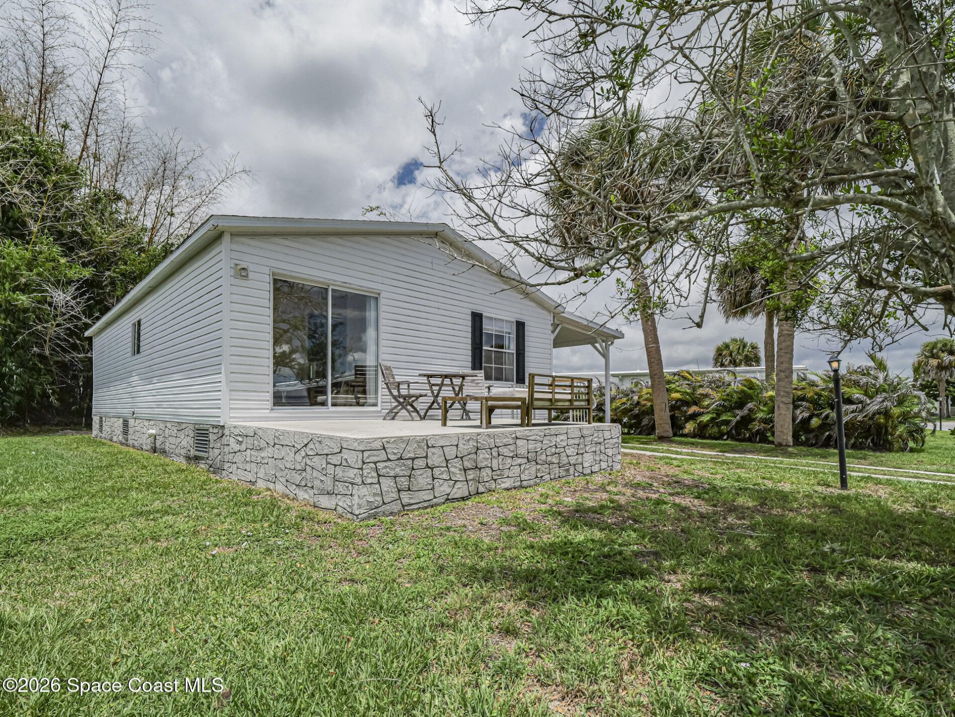 818 Thrush Circle, Barefoot Bay, FL 32976 Photo