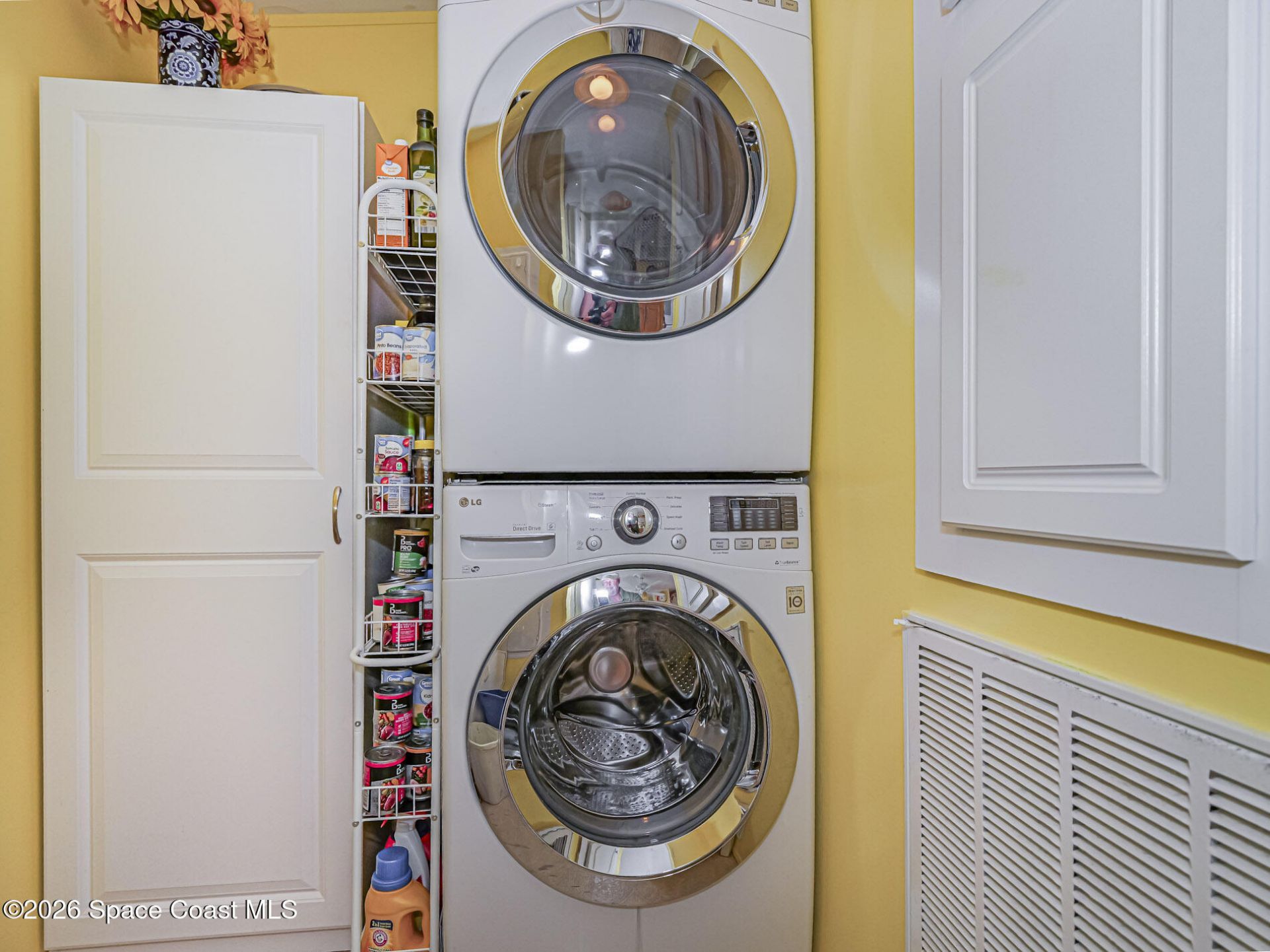 818 Thrush Circle, Barefoot Bay, FL 32976 Photo
