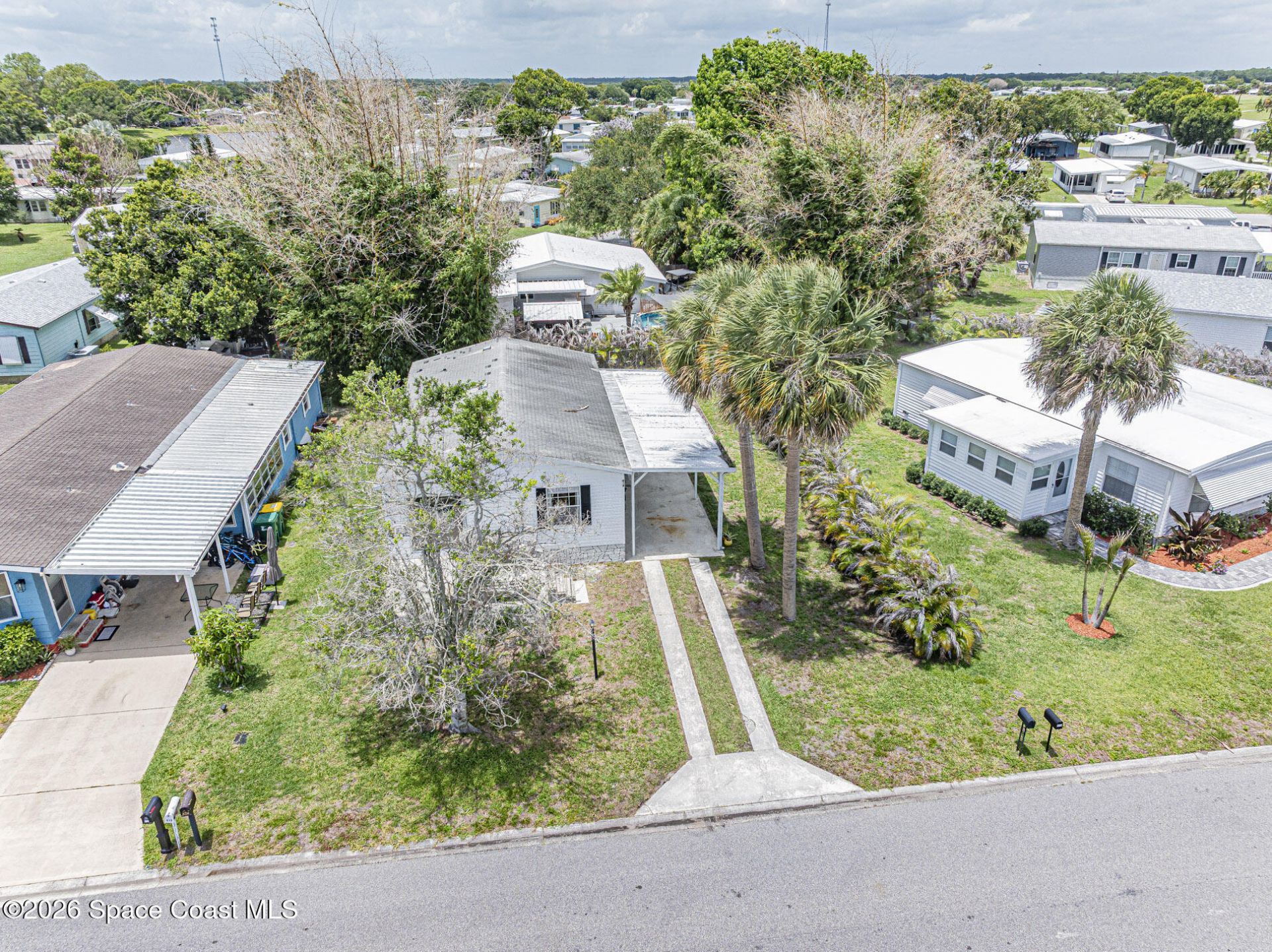818 Thrush Circle, Barefoot Bay, FL 32976 Photo