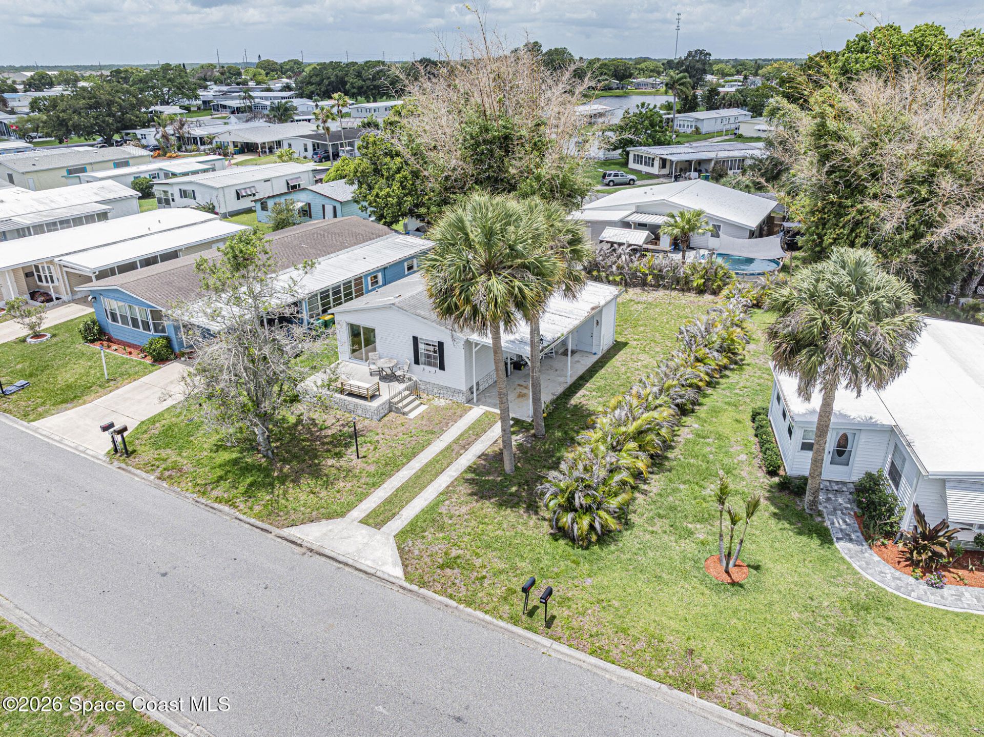 818 Thrush Circle, Barefoot Bay, FL 32976 Photo