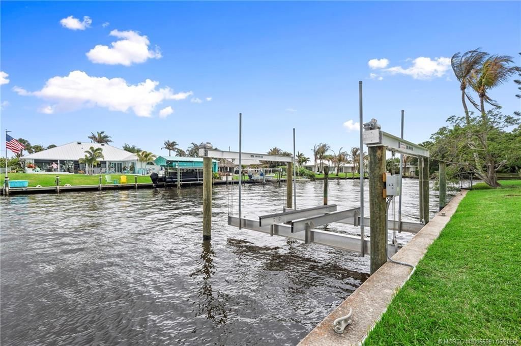 2155 SW Mapp Road, Palm City, FL 34990 Photo