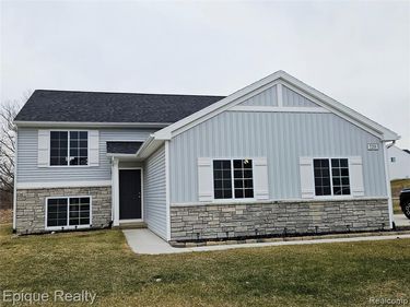 7201 Primrose Lane, Grand Blanc Twp, MI 48439