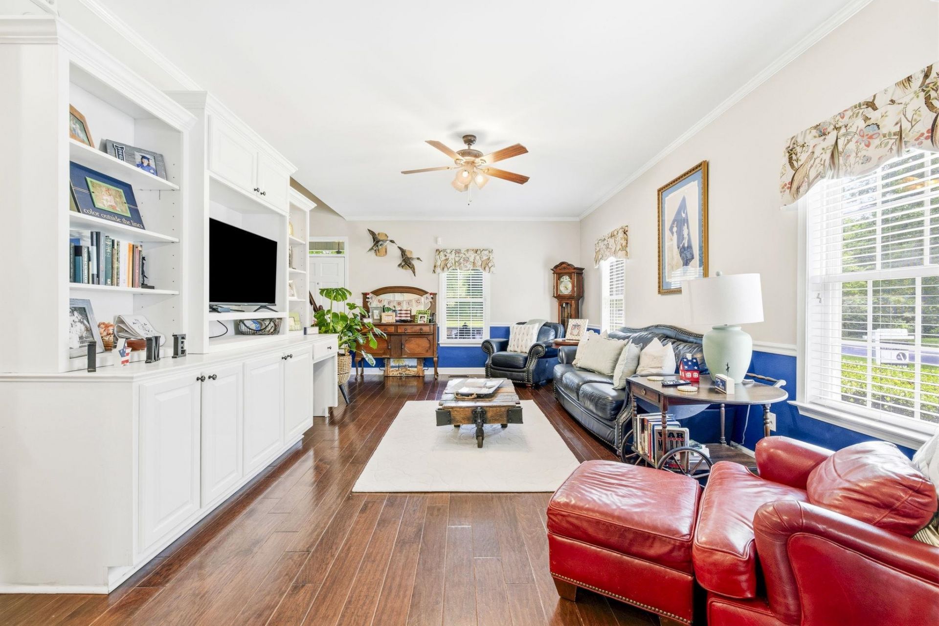 901 Collins St.  Photo 11