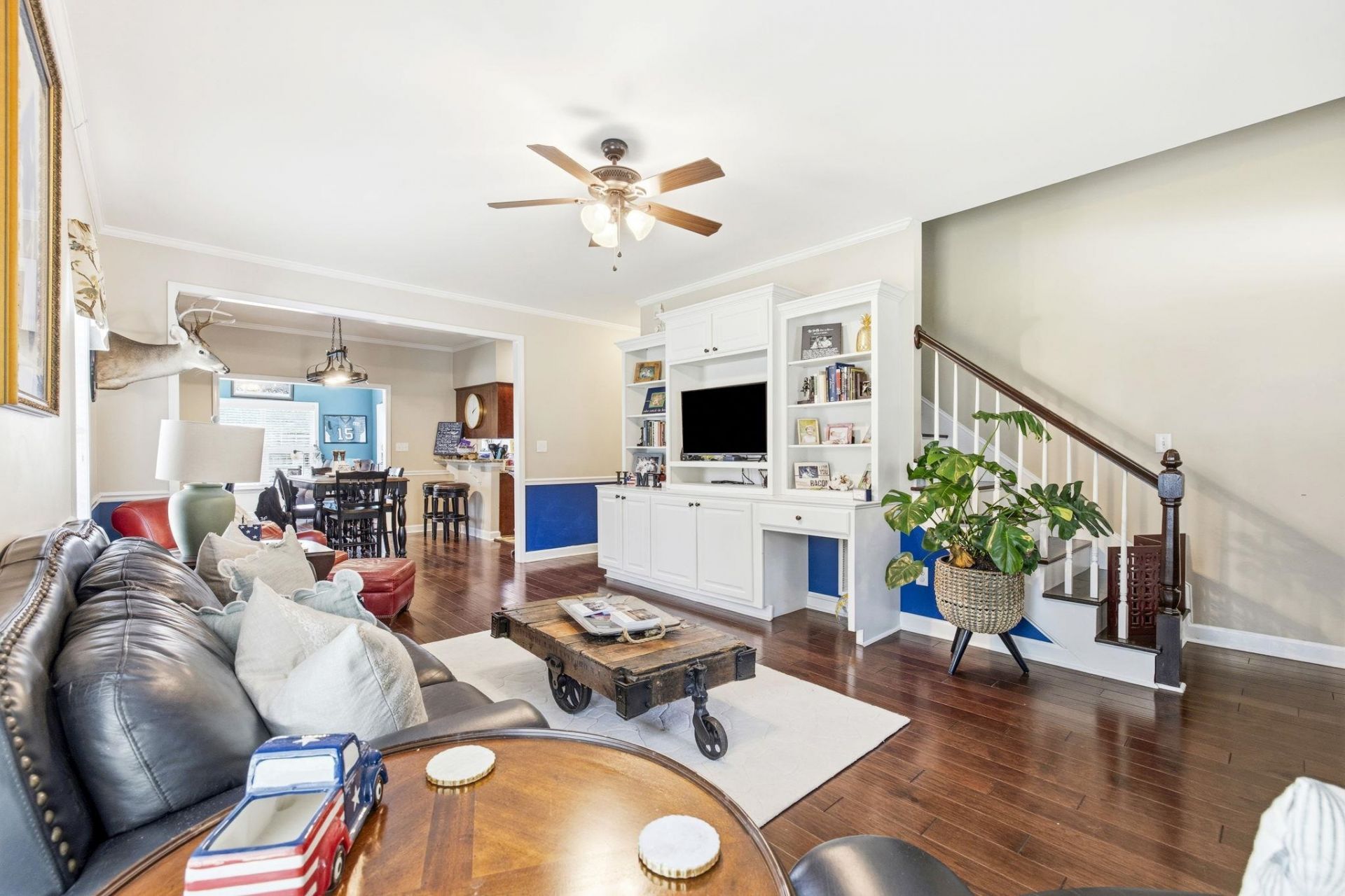 901 Collins St.  Photo 8