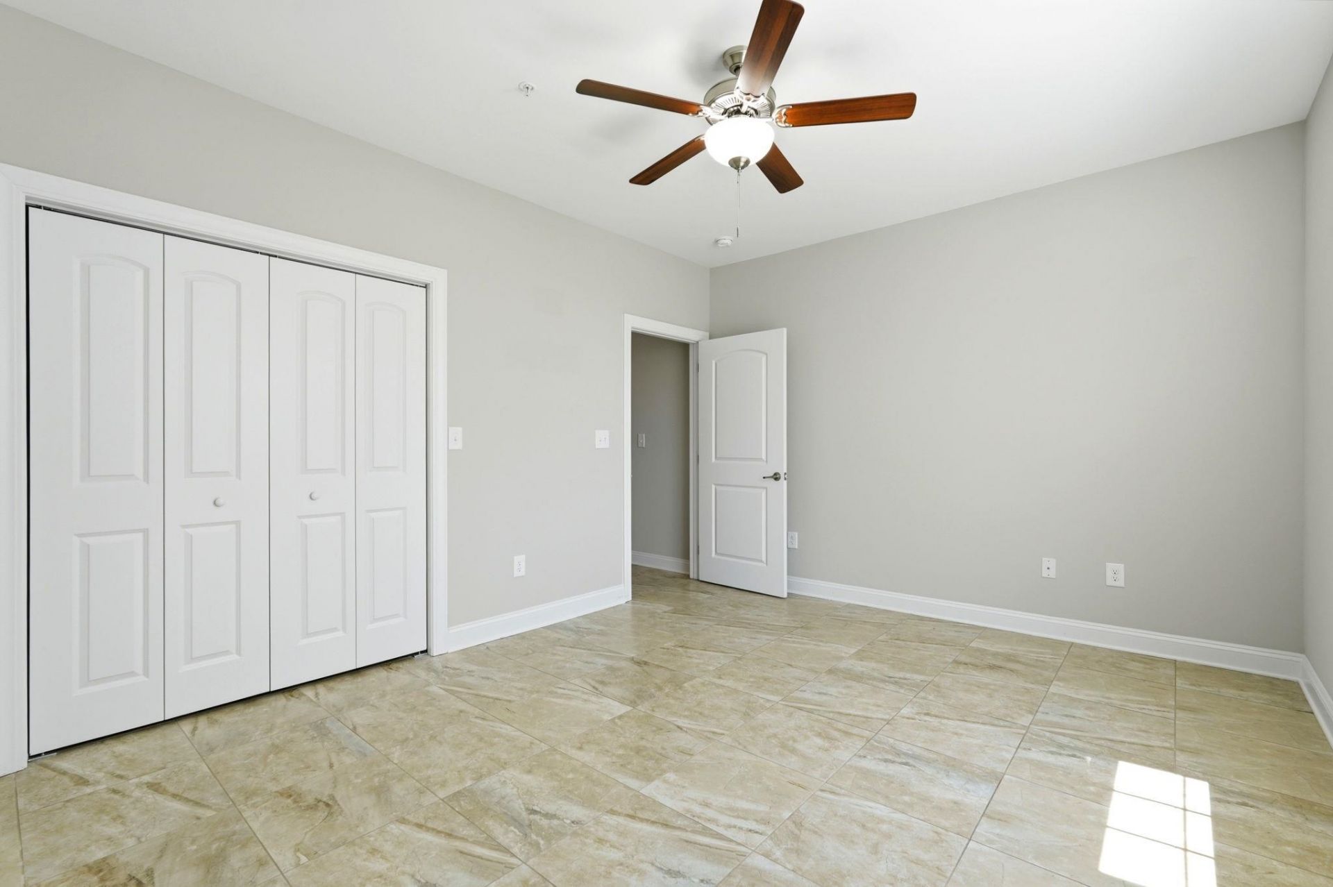 150 Ella Kinley Circle  Photo 8
