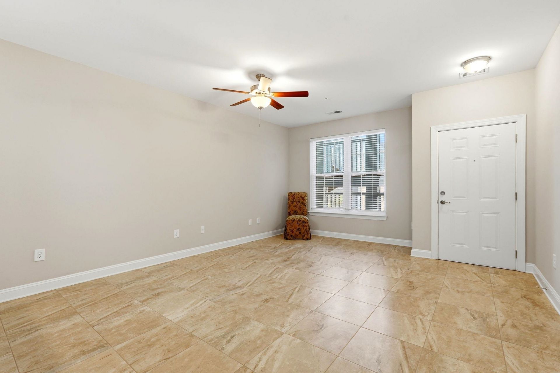 150 Ella Kinley Circle  Photo 9