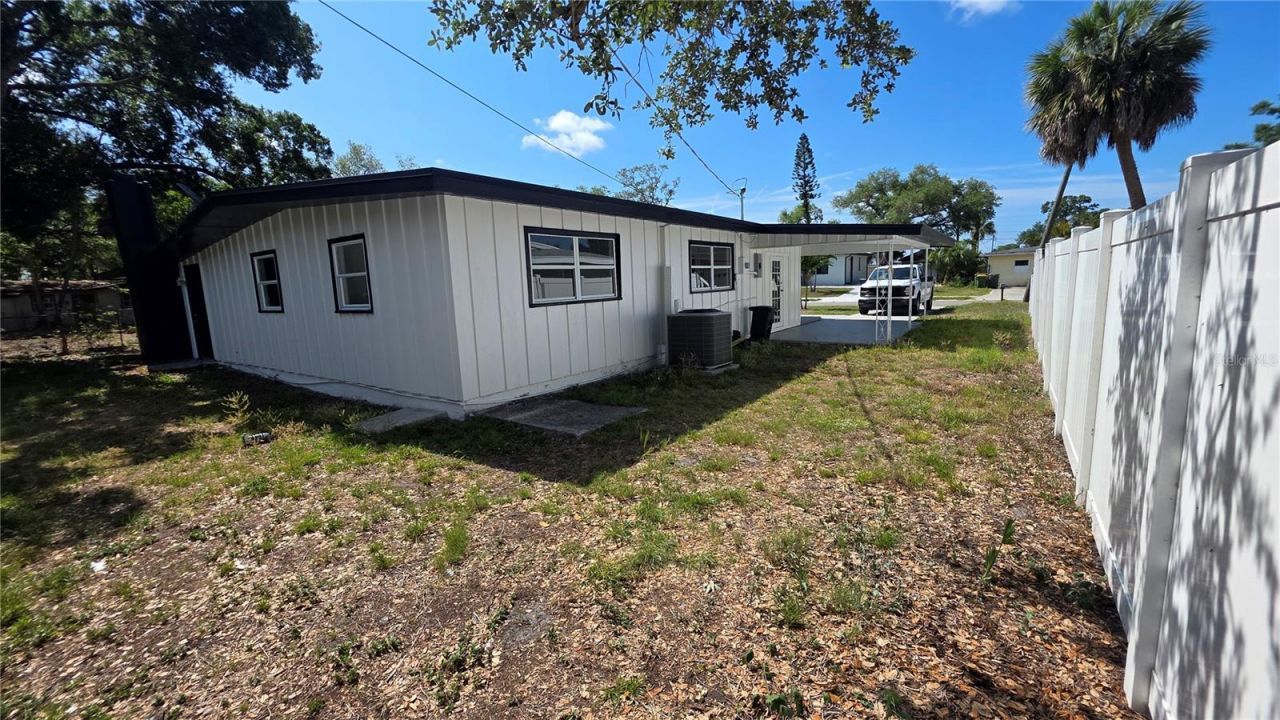 3167 Irving Street , Sarasota, FL 34237 Photo