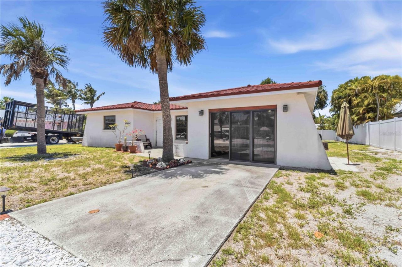 306 Palm Avenue, Anna Maria, FL 34216 Photo