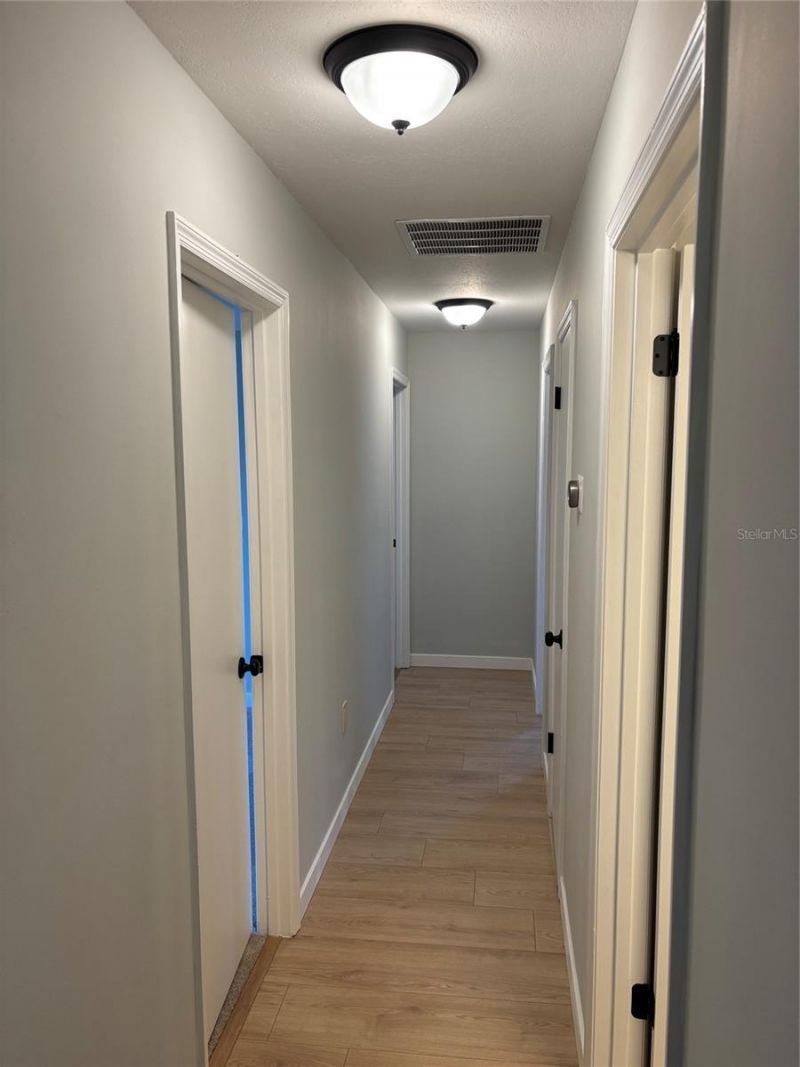 9801 SE Sunset Harbor Road, Summerfield, FL 34491 Photo