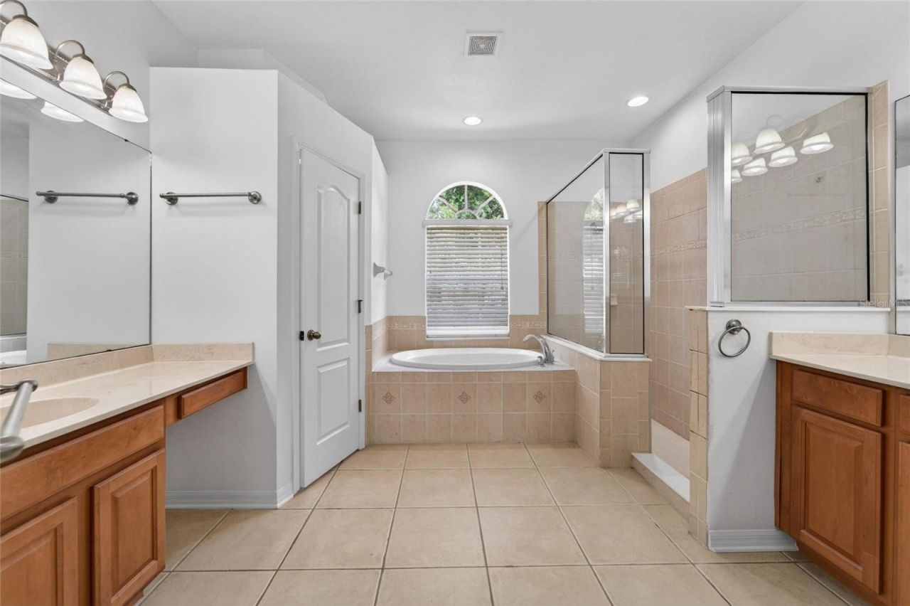 2309 Silver Trumpet Court , Valrico, FL 33594 Photo