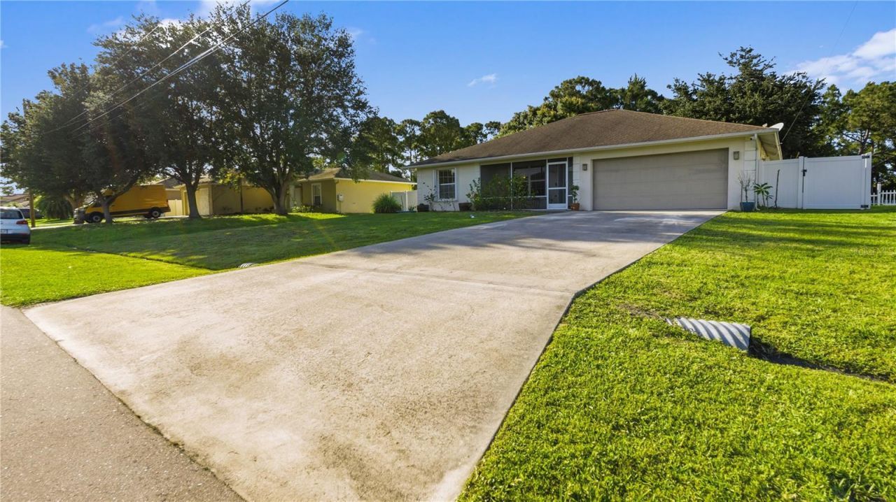 2001 SW Fears Avenue , Port Saint Lucie, FL 34953 Photo