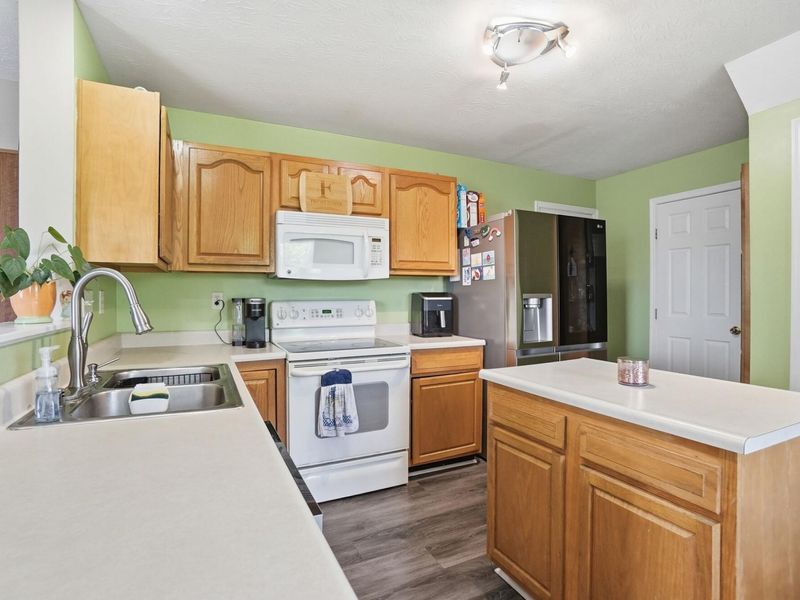 6308 Castleoak Drive, Florence, KY 41042 Photo 13
