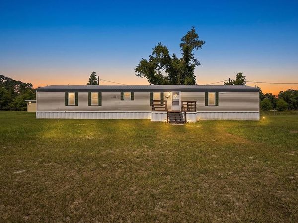 7890 NW 56th St, Chiefland, FL 32626